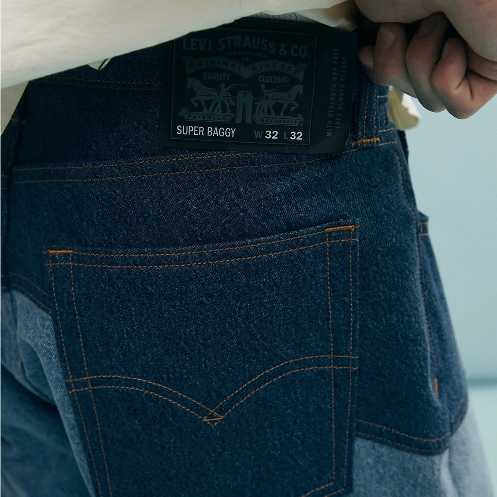 New Levi’s Skate UO Exclusive Colorblocked Super Baggy Vintage Denim Dark Jean